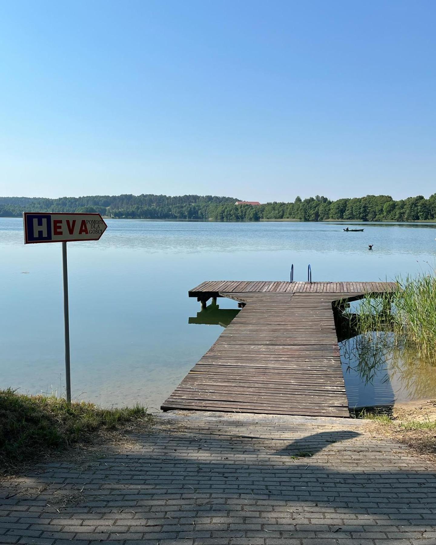 Eva Hotel Mragowo Bagian luar foto