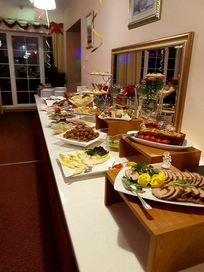 Eva Hotel Mragowo Bagian luar foto